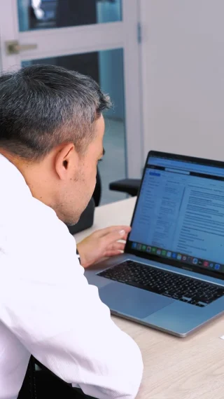 Instagram post from semrexcomunica. This post is in position 20.